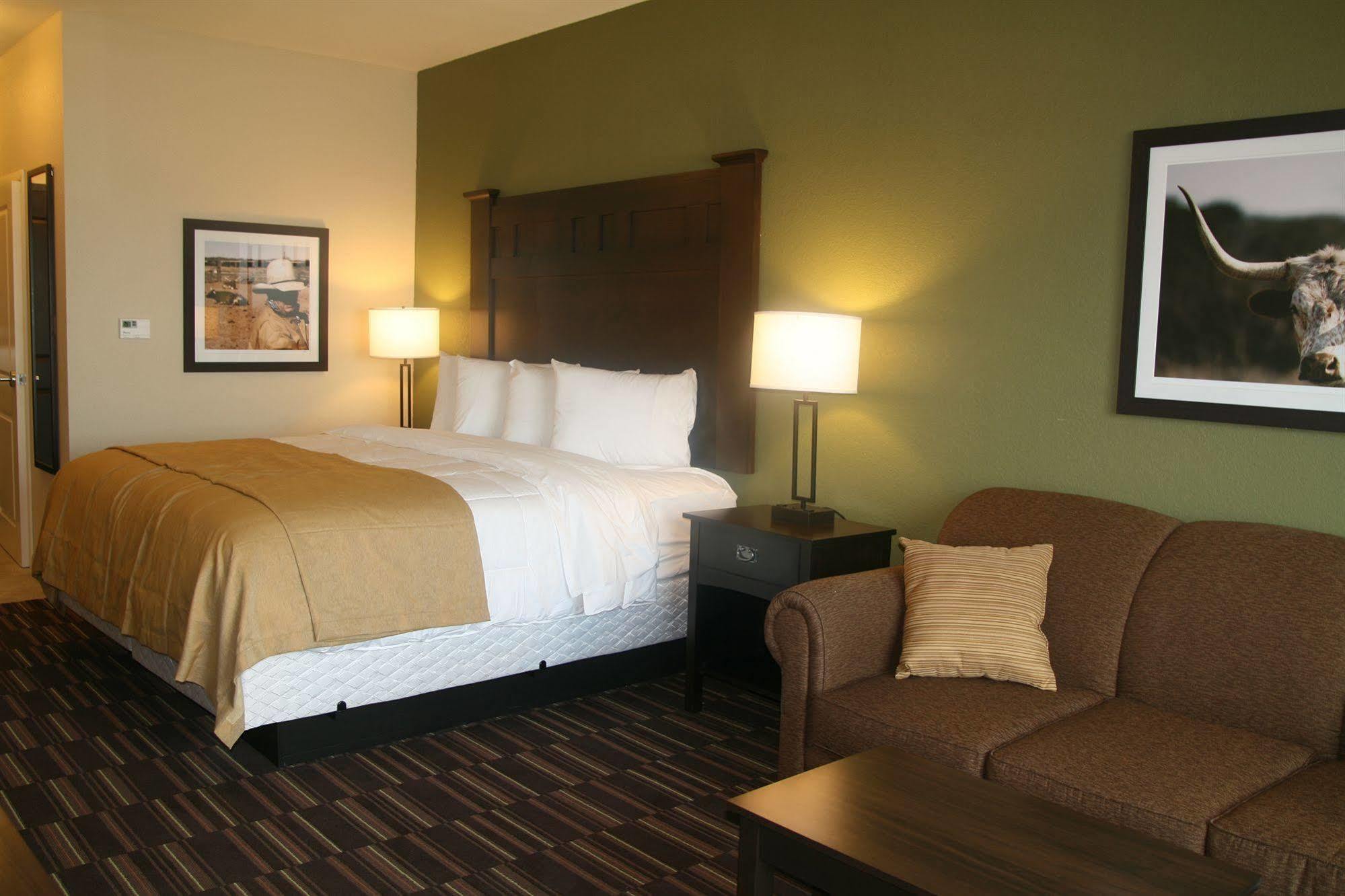 Comfort Inn & Suites Beeville Εξωτερικό φωτογραφία